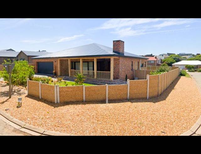 3 BEDROOM HOUSE FOR SALE IN STILBAAI-WES